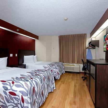 Chesapeake Inn And Suites Lexington Park Patuxent River Naval Air Station California Exterior foto