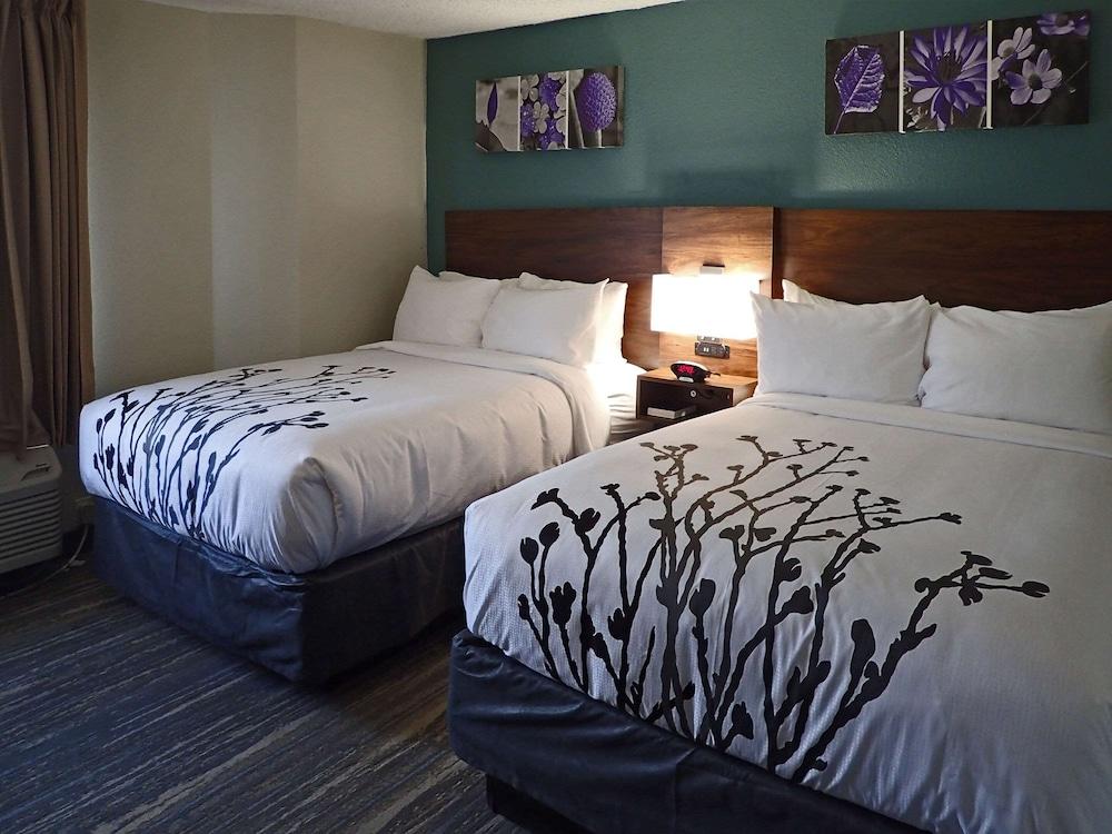 Chesapeake Inn And Suites Lexington Park Patuxent River Naval Air Station California Exterior foto