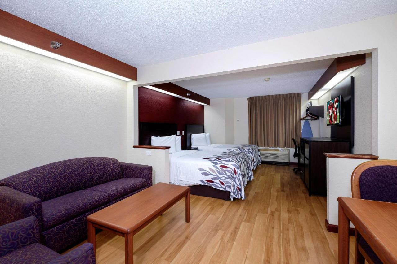 Chesapeake Inn And Suites Lexington Park Patuxent River Naval Air Station California Exterior foto