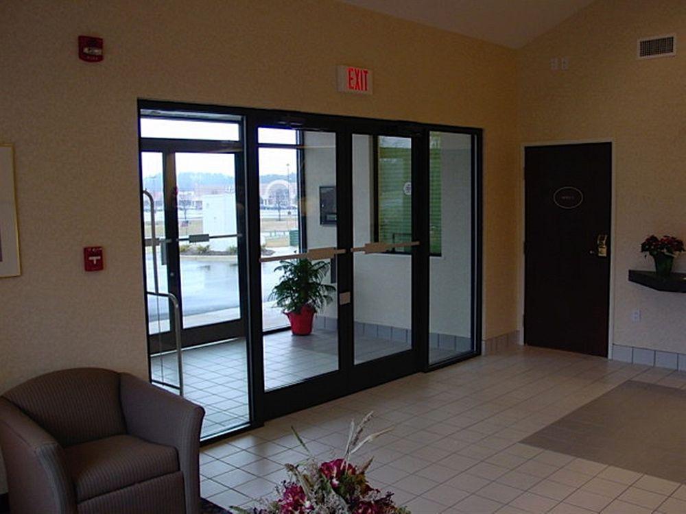 Chesapeake Inn And Suites Lexington Park Patuxent River Naval Air Station California Exterior foto
